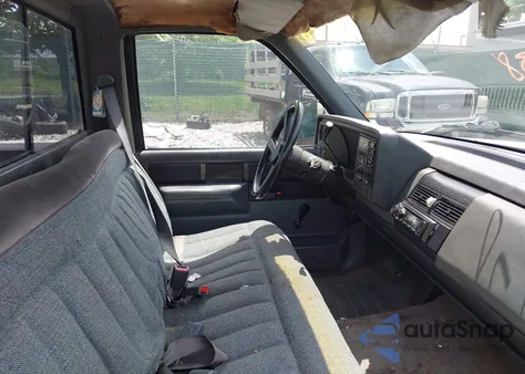 1989 Chevrolet Gmt-400 C1500 from USA, damaged, VIN 1GCDC14K5KE179412